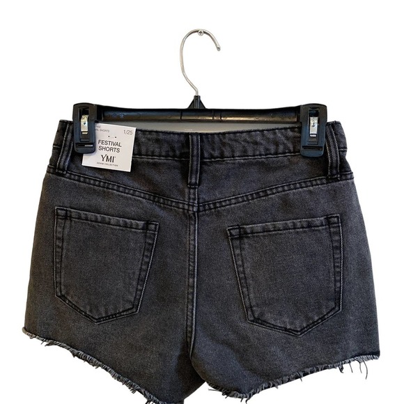 NWT YMI Women's High Rise Festival Shorts, size 7/28 - Picture 6 of 9